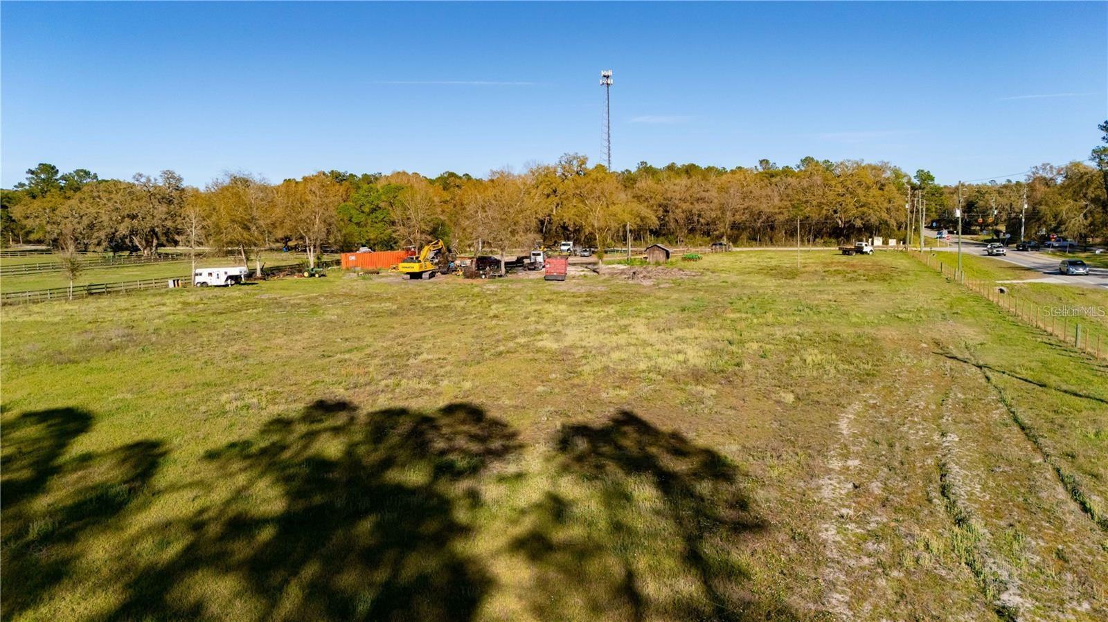 Land in BROOKSVILLE
