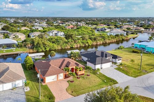 9244 Hialeah Ter, PORT CHARLOTTE, FL, 33981-3158 | Card Image