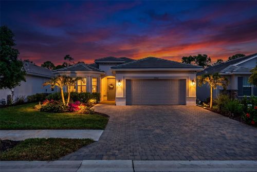 10060 Coral Shore Dr, ENGLEWOOD, FL, 34223-1112 | Card Image