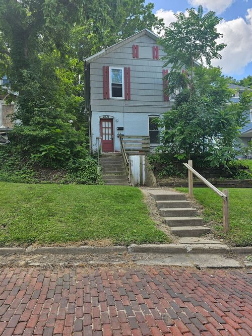 2824 8th Avenue, Rock Island, IL, 61201 | Card Image
