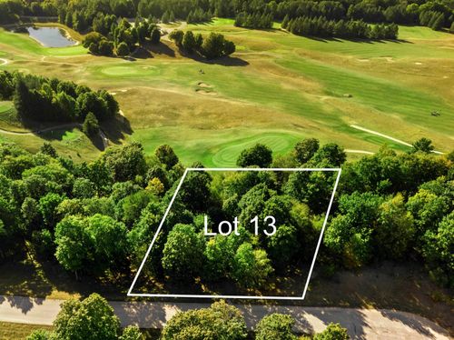 13 Heather Ridge Trl, Beulah, MI, 49617-8552 | Card Image