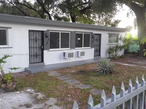 2181 Nw 91st St, Miami, FL, 33147-3129 | Card Image