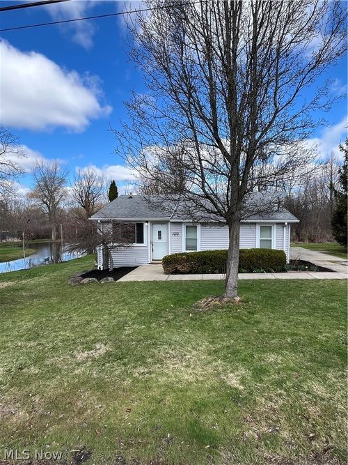 1010 Moneta Avenue, Aurora, OH, 44202 | Card Image