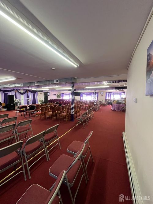 e-1510 Roosevelt Ave, Carteret, NJ, 07008-1351 | Card Image