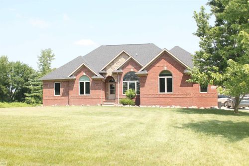 15328 Terry Rd, Berlin, MI, 48002-1217 | Card Image