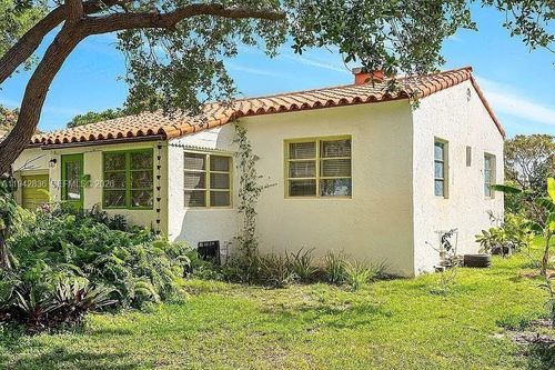 1601 16th Ct, Hollywood, FL, 33020-3209 | Card Image