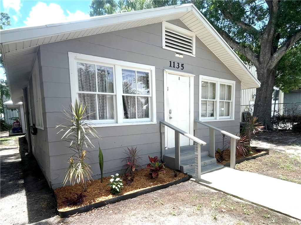 Residential Income in Vero Beach