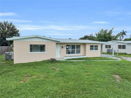 214 W Grace St, PUNTA GORDA, FL, 33950-5902 | Card Image