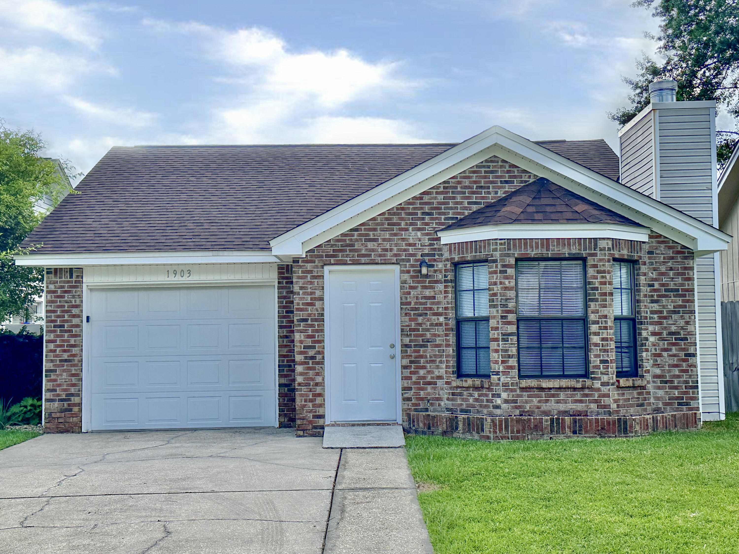 Squirrel Path, Fort Walton Beach, FL 32547