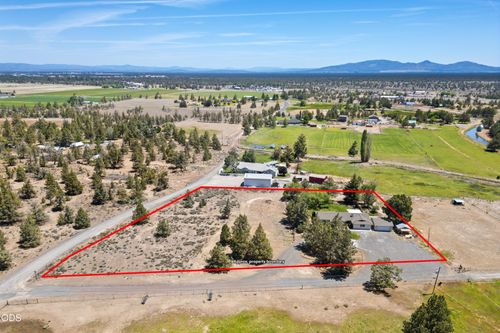 6492 Sw 51st, Redmond, OR, 97756 | Card Image