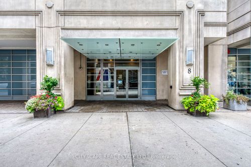 302-8 Scollard St, Toronto, ON, M5R1M2 | Card Image