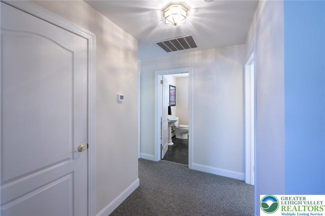 233 Pershing Blvd, Home with 0 bedrooms, 0 bathrooms and 6 parking in Whitehall PA | Image 10