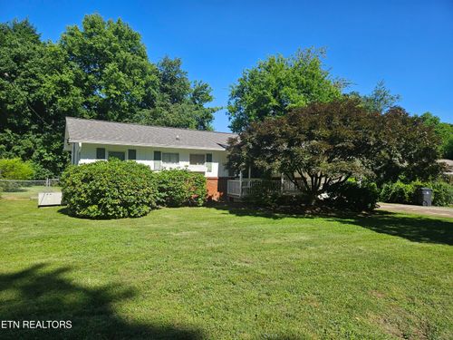 3204 Hazelwood Rd, Knoxville, TN, 37921-1419 | Card Image