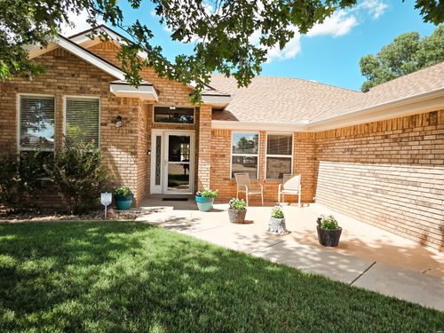 112 Adkins Ct, Clovis, NM, 88101-9373 | Card Image