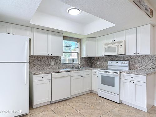 94 Moonstone Ct, PORT ORANGE, FL, 32129-3748 | Card Image