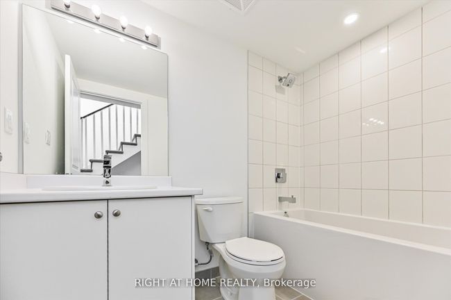 36 Nordic Lane, House attached with 2 bedrooms, 3 bathrooms and 1 parking in Whitchurch Stouffville ON | Image 17