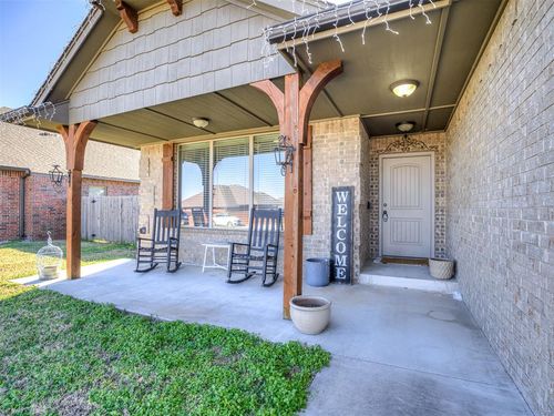 20550 Legacy Crossing, Harrah, OK, 73045 | Card Image