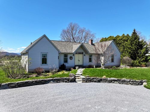236 Gilson Ln, North Ferrisburgh, VT, 05473-7082 | Card Image