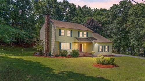 5 Plaza Ave, Hudson, NH, 03051-3234 | Card Image