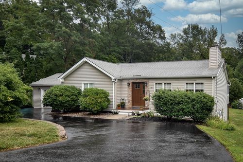 39 Creeper Hill Rd, North Grafton, MA, 01536-1421 | Card Image