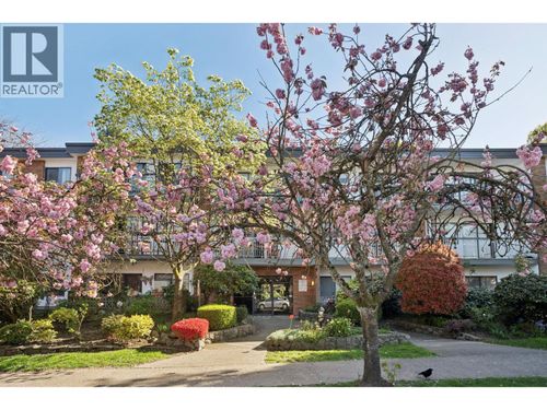 213-1950 W 8th Ave, Vancouver, BC, V6J1W3 | Card Image