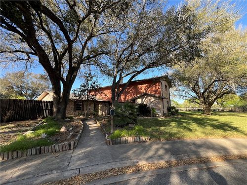 1309 Ebony Cir, Alice, TX, 78332-3111 | Card Image