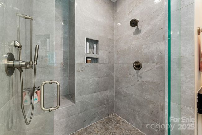 Primary bathroom | Image 21