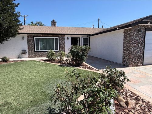 407 N Clinton St, Orange, CA, 92867-7802 | Card Image