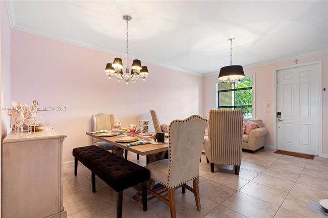 0 - 16317 Sw 71st Ter, Townhouse with 3 bedrooms, 2 bathrooms and null parking in Miami FL | Image 4