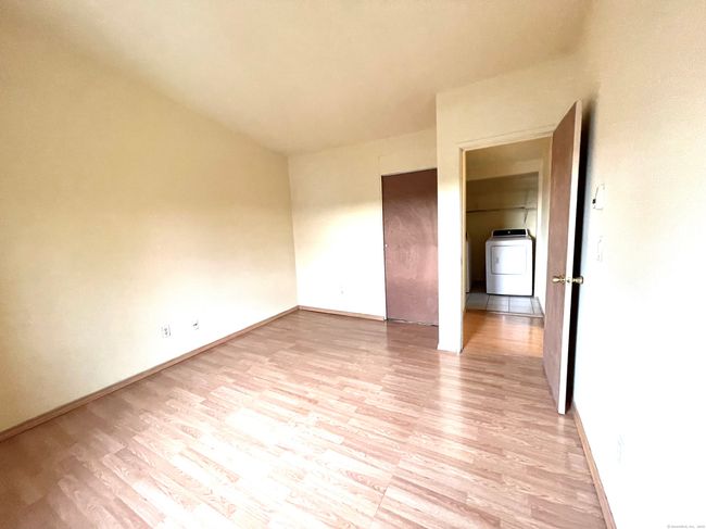 6 Stirling Ct, House other with 3 bedrooms, 1 bathrooms and 4 parking in Middletown CT | Image 23