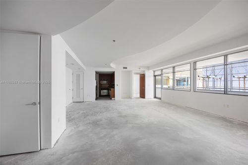 3408-1395 Brickell Ave, Miami, FL, 33131-3353 | Card Image