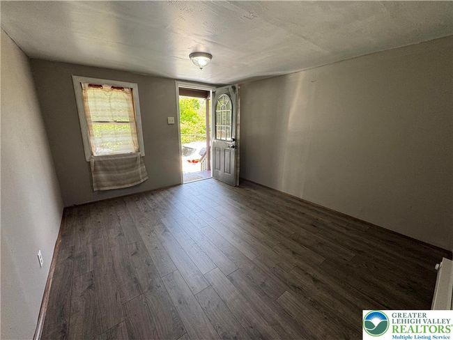 226 E Snyder Ave, Townhouse with 2 bedrooms, 1 bathrooms and null parking in Lansford PA | Image 7