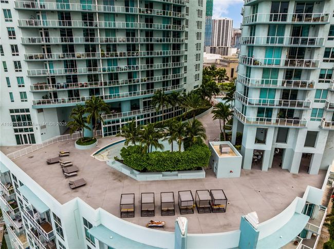 APT-3715 - 1900 N Bayshore Dr, Condo with 2 bedrooms, 3 bathrooms and null parking in Miami FL | Image 37