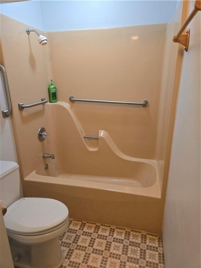 33295 Bethel Church Rd, House other with 3 bedrooms, 3 bathrooms and null parking in Osawatomie KS | Image 37