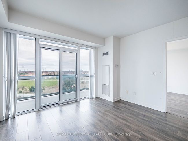 704 - 4633 Glen Erin Dr, Condo with 2 bedrooms, 2 bathrooms and null parking in Mississauga ON | Image 12