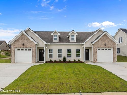 b-809 Sarah Rebecca Dr, Greenville, NC, 27834-2547 | Card Image