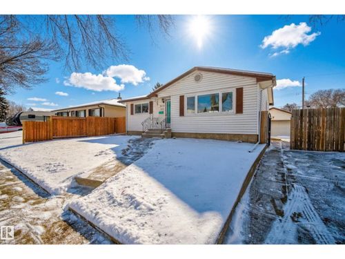 3613 113 Ave Nw, Edmonton, AB, T5W0P7 | Card Image