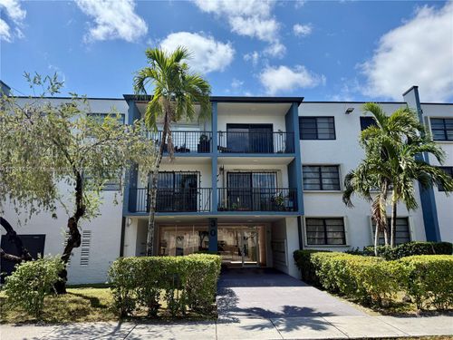 apt-217-30 E 39th St, Hialeah, FL, 33013-2203 | Card Image