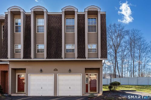 apt-f-80 N Mountain Rd, New Britain, CT, 06053-3472 | Card Image