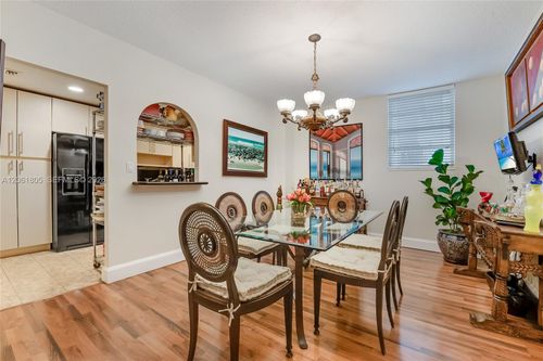 501-90 Edgewater Dr, Coral Gables, FL, 33133-6942 | Card Image