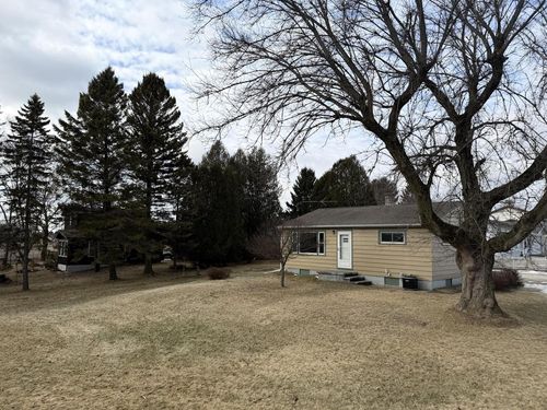 3311 Whistle Lane, Two Rivers, WI, 54241 | Card Image