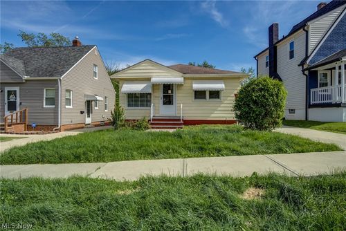 4407 Woodway Ave, Parma, OH, 44134-1159 | Card Image