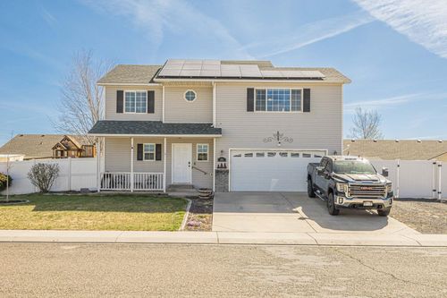 658 Stone Mountain Dr, Fruita, CO, 81521-2572 | Card Image