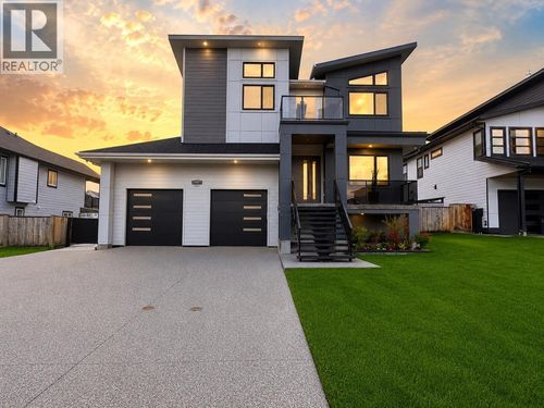 2485 Rowe St, Prince George, BC, V2N0B9 | Card Image