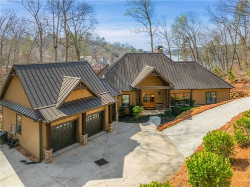 827 Top Ridge Dr, Sunset, SC, 29685-1617 | Card Image