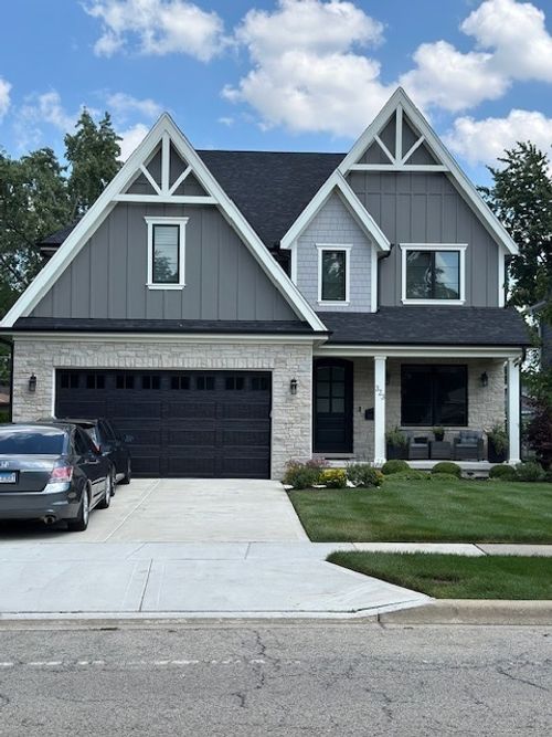 445 Broker Ave, Itasca, IL, 60143-2305 | Card Image