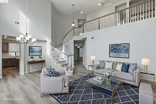 1347 Tiffany Dr, Brentwood, CA, 94513-6582 | Card Image