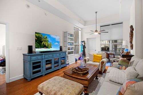 apt-114-550 Okeechobee Blvd, West Palm Beach, FL, 33401-6318 | Card Image