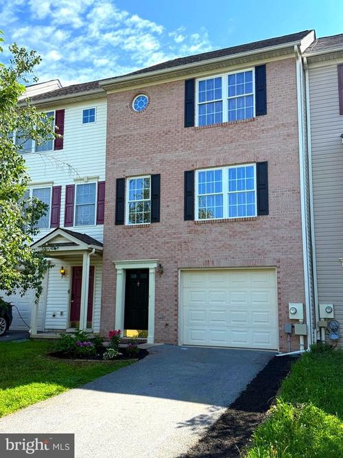 78 Ritter Dr, MARTINSBURG, WV, 25404-7578 | Card Image