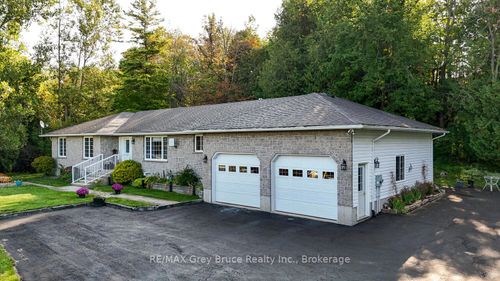 501204 Grey Road 1, Georgian Bluffs, ON, N0H2T0 | Card Image